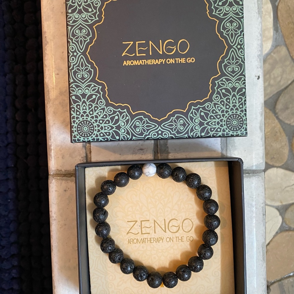 NIB Zengo Aromatherapy On The Go